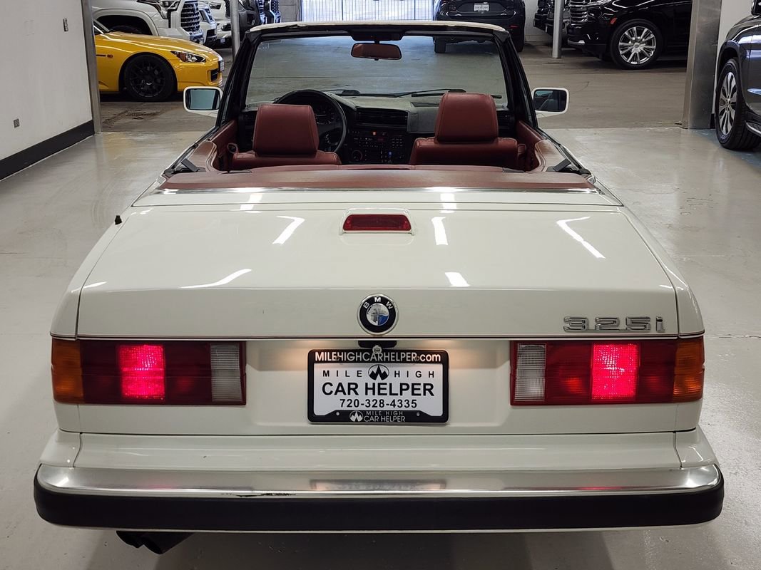 Used 1987 BMW 325i Convertible image 15
