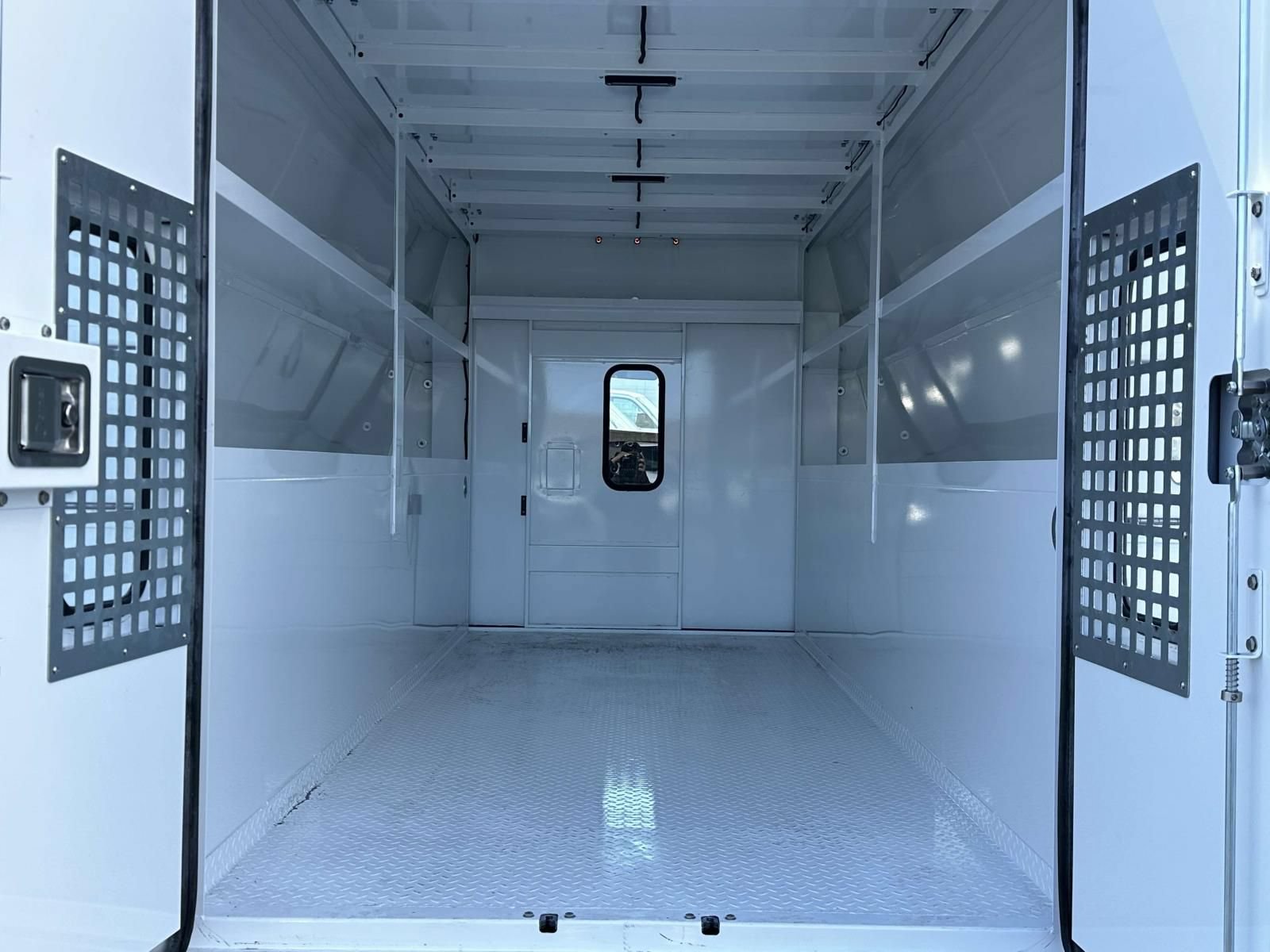 New 2024 Chevrolet Express 3500 w/ Power Convenience Package RWD image 13