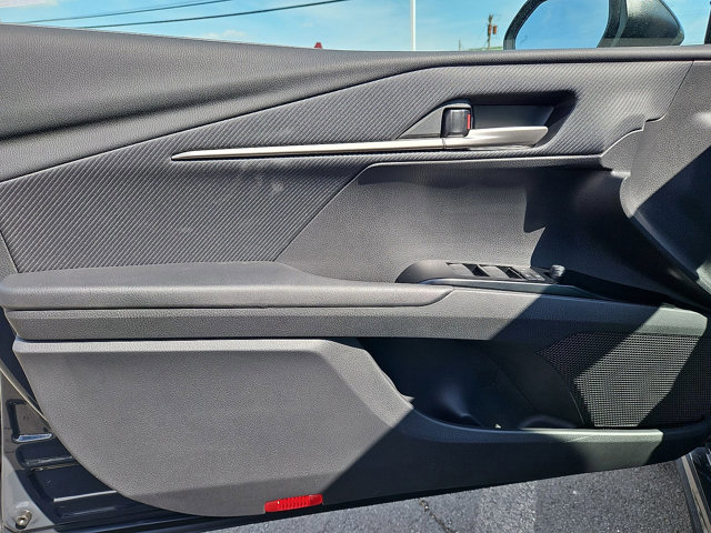 Used 2026 Toyota Camry SE w/ Multimedia Upgrade Package AWD/4WD image 17