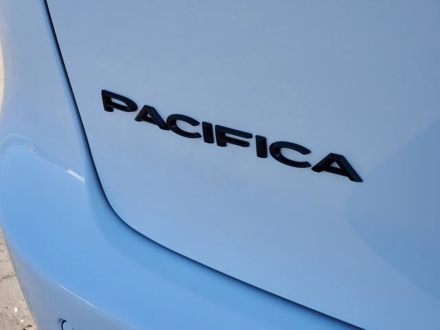 New 2026 Chrysler Pacifica Select image 29