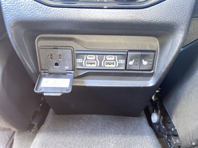 Used 2022 Jeep Grand Cherokee Limited 4xe w/ Luxury Tech Group II image 15