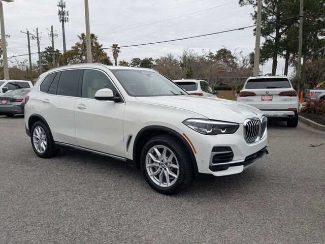 Used 2022 BMW X5 xDrive40i image 2