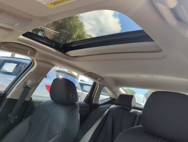 Certified 2025 Acura TLX w/ Technology Package FWD image 20