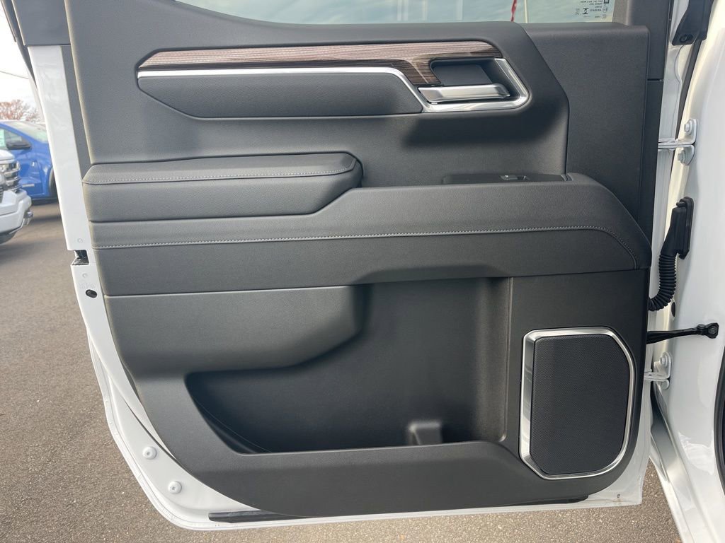 Used 2025 Chevrolet Silverado 1500 LT w/ Safety Package image 12