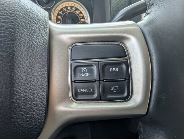 Used 2014 RAM 2500 Laramie w/ Convenience Group image 19