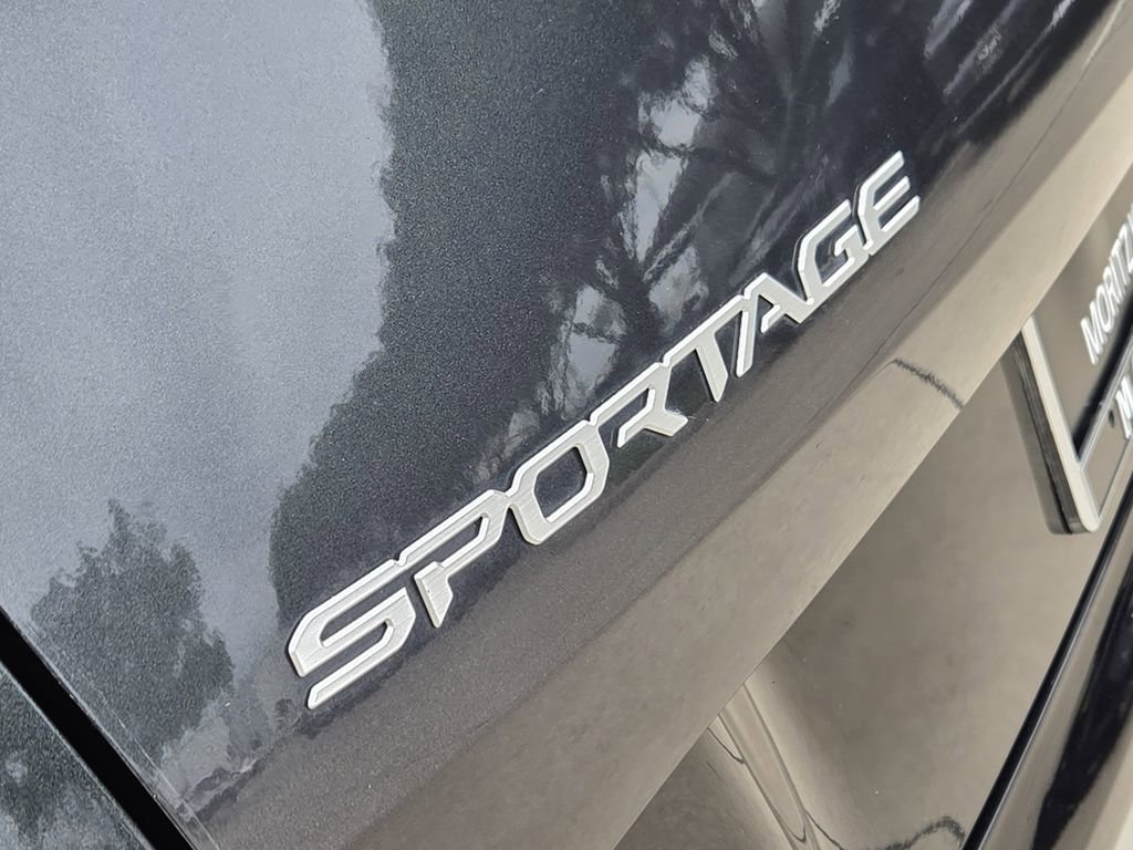 Certified 2023 Kia Sportage SX image 16