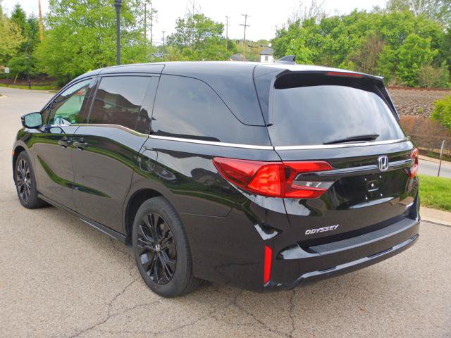 Used 2025 Honda Odyssey Sport-L image 6