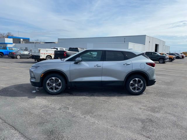 Used 2025 Chevrolet Blazer LT image 6
