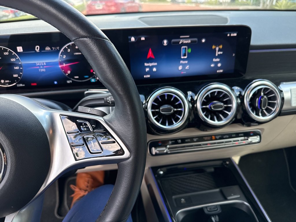 Certified 2024 Mercedes-Benz GLB 250 4MATIC image 4