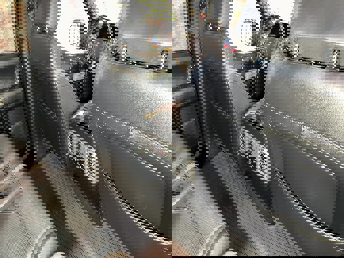 Used 2018 Ford F150 Raptor w/ Equipment Group 802A Luxury image 93