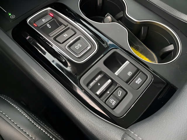 Certified 2025 Honda Pilot EX-L image 17