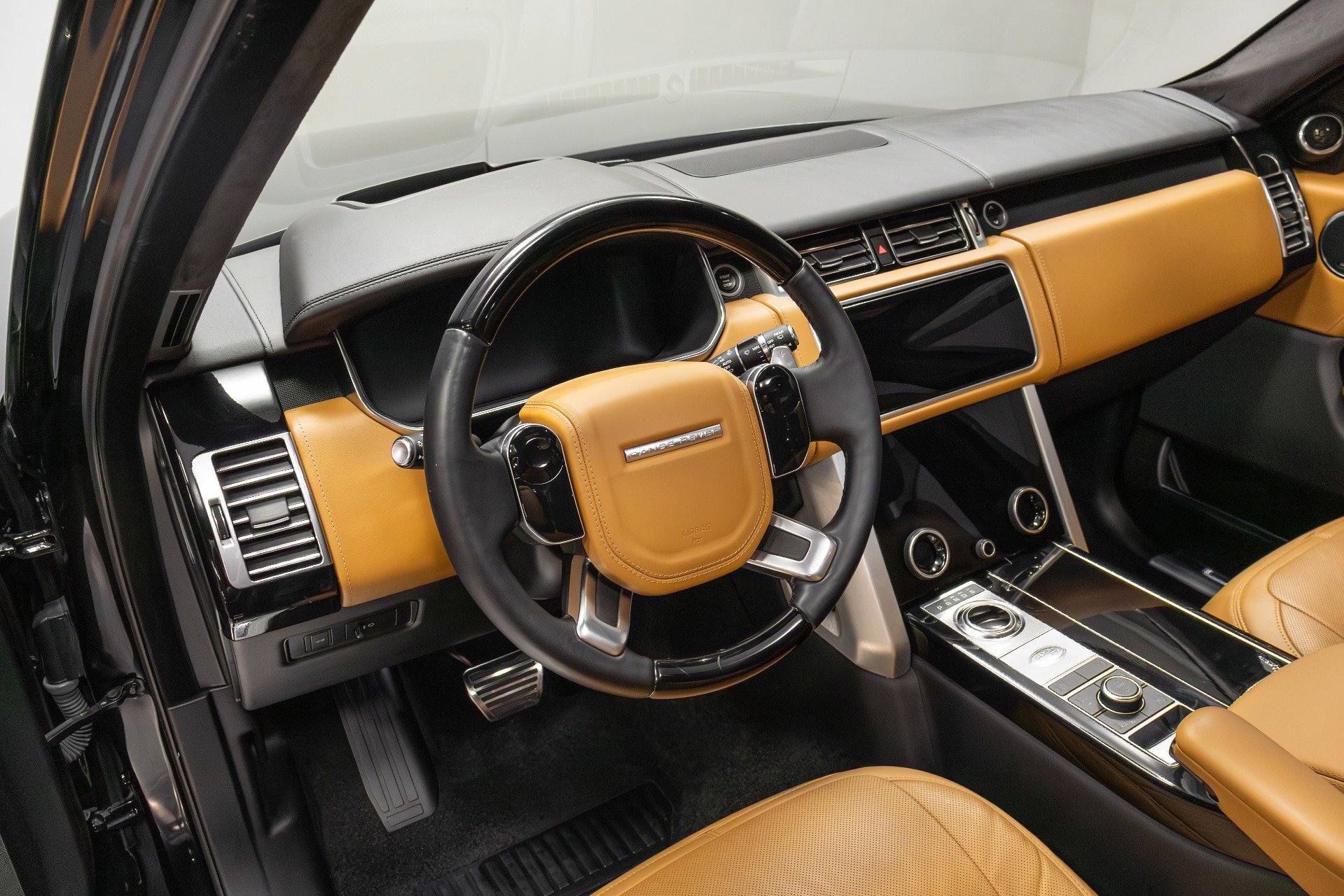 Used 2022 Land Rover Range Rover Autobiography image 50