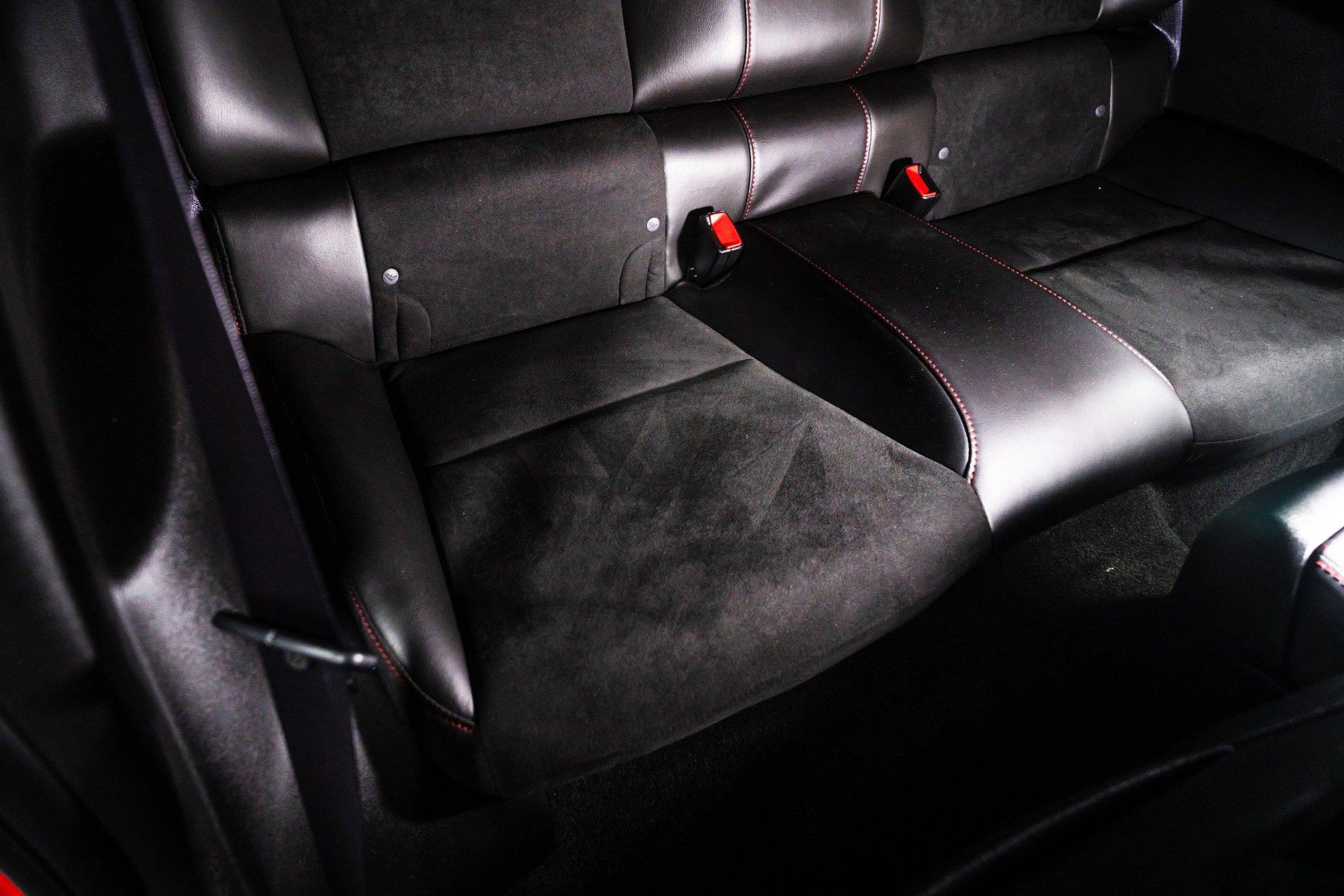 Used 2013 Chevrolet Camaro ZL1 RWD image 33
