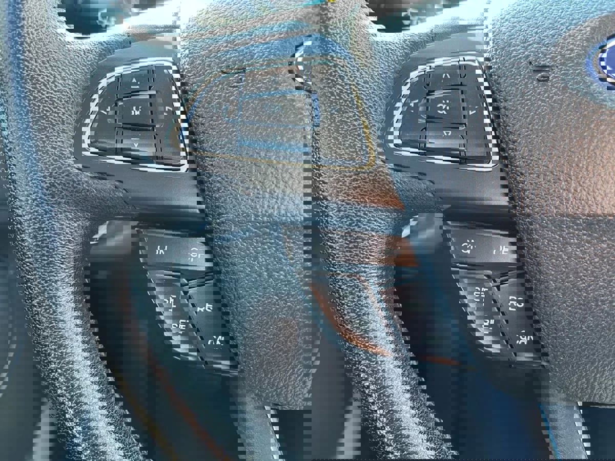 Used 2019 Ford Escape SEL image 29