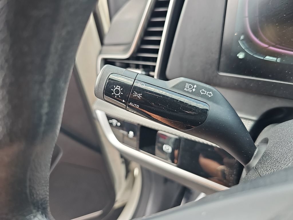 Used 2024 Kia Sportage LX FWD image 33