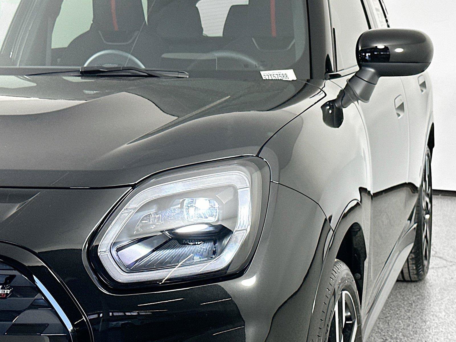 Used 2025 MINI Cooper Countryman John Cooper Works w/ Comfort Package Max AWD/4WD image 7
