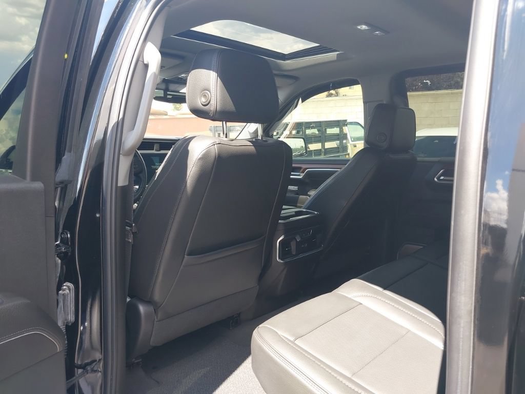 Used 2023 GMC Sierra 1500 Denali AWD/4WD image 24