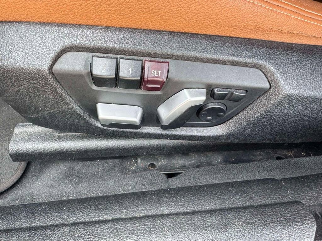 Used 2016 BMW 335i Gran Turismo xDrive image 17