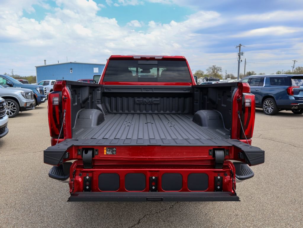 New 2026 GMC Sierra 3500 SLT w/ SLT Premium Package AWD/4WD image 5