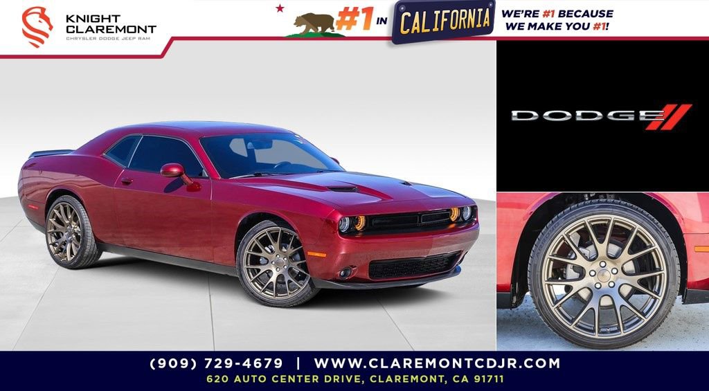 Used 2023 Dodge Challenger SXT w/ Blacktop Package image 1