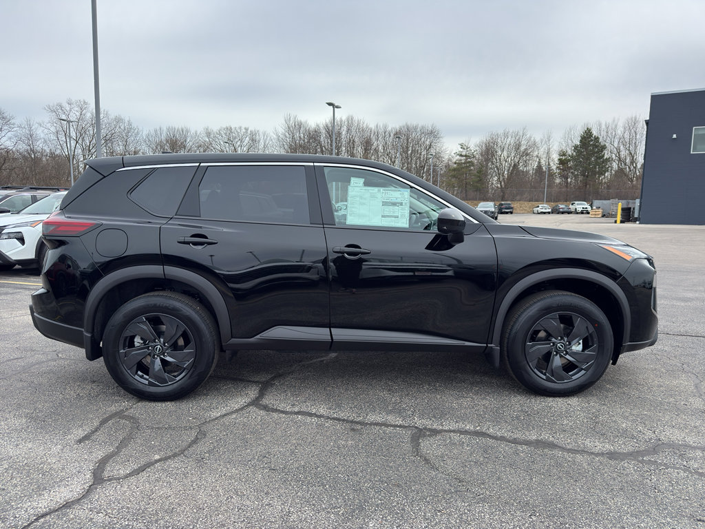 New 2026 Nissan Rogue SV image 4