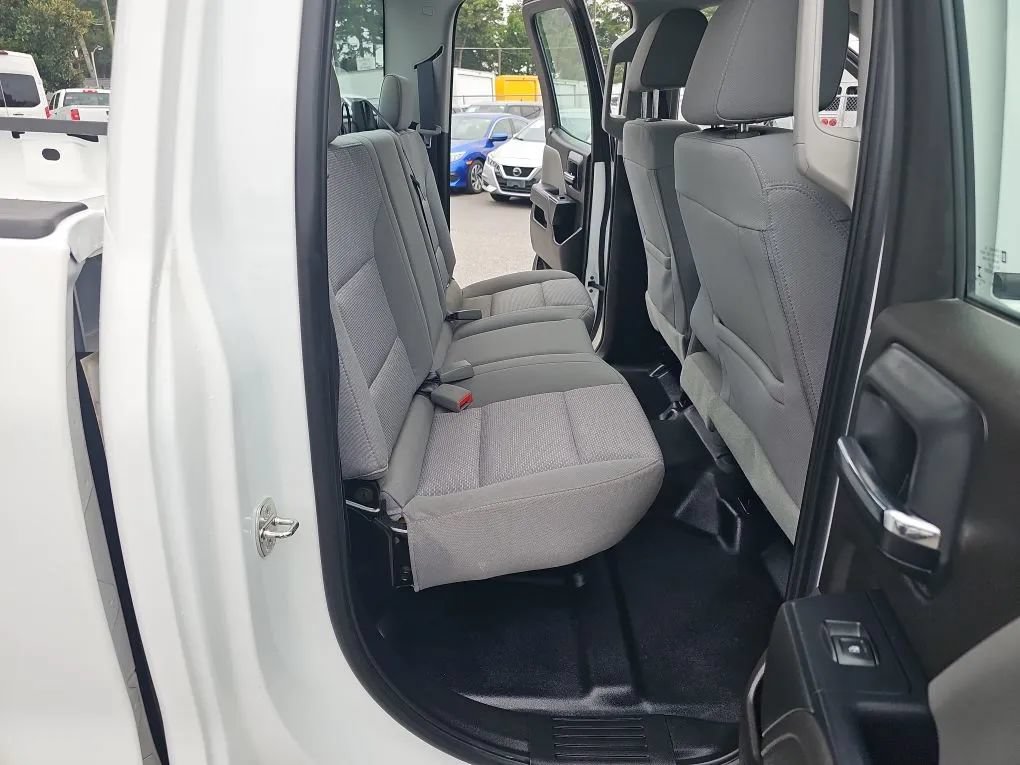 Used 2017 Chevrolet Silverado 1500 W/T w/ Trailering Package RWD image 16