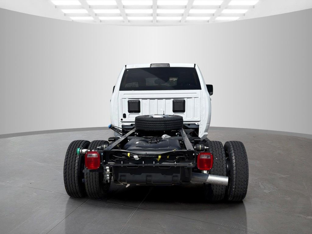 New 2026 RAM 5500 Tradesman AWD/4WD image 4
