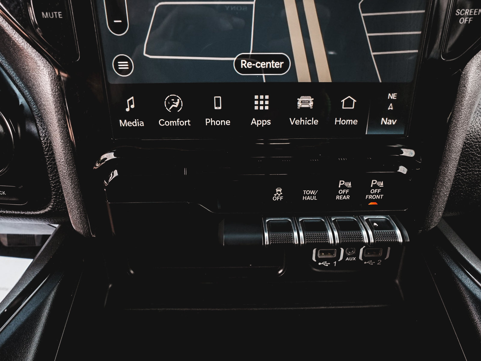 Used 2024 RAM 1500 Big Horn AWD/4WD image 23