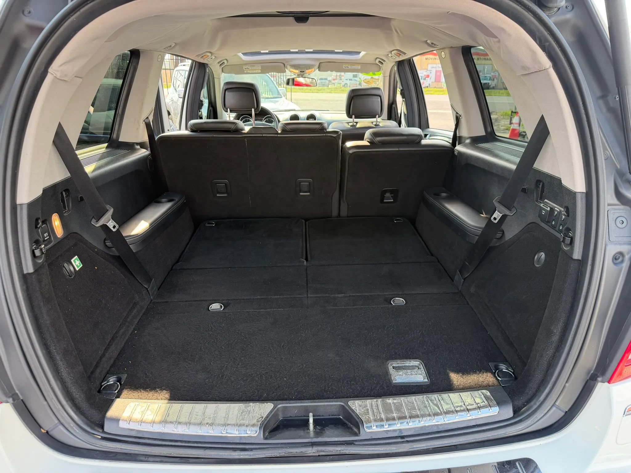 Used 2010 Mercedes-Benz GL 450 4MATIC image 18