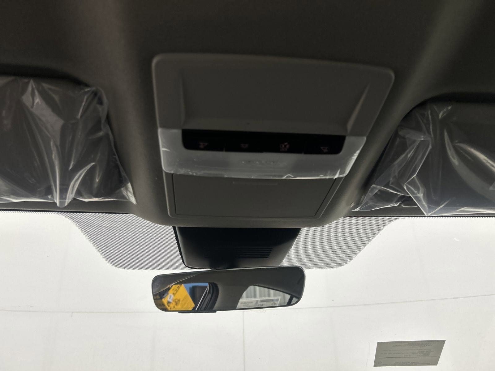 New 2025 Nissan Sentra SV w/ All-Weather Package FWD image 32