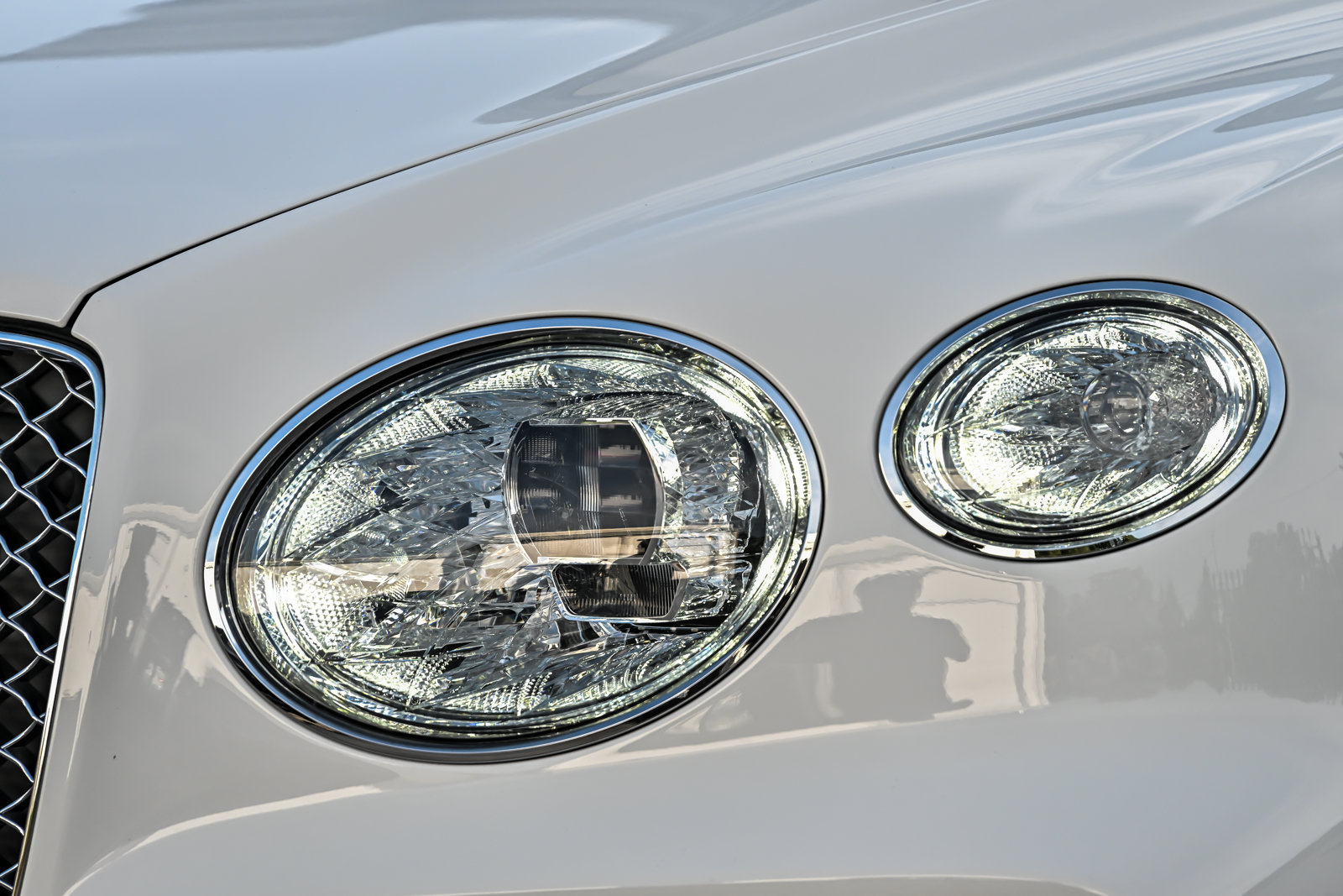Certified 2023 Bentley Bentayga AWD/4WD image 7