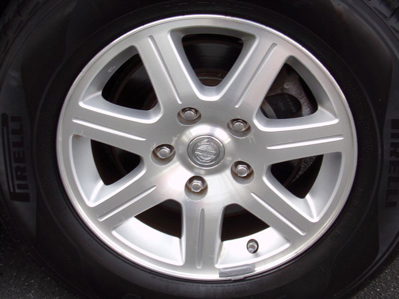 Used 2008 Chrysler Town & Country Touring FWD image 18