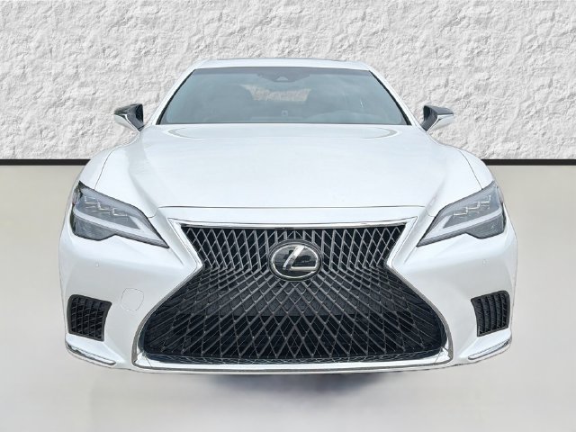 Used 2022 Lexus LS 500 w/ Accessory Package (Z2) RWD image 8