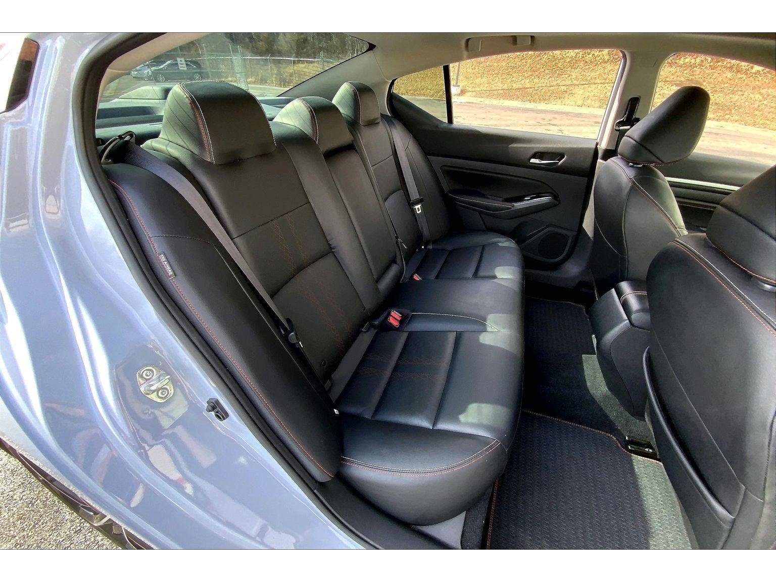 Used 2023 Nissan Altima 2.5 SR w/ SR Premium Package image 23