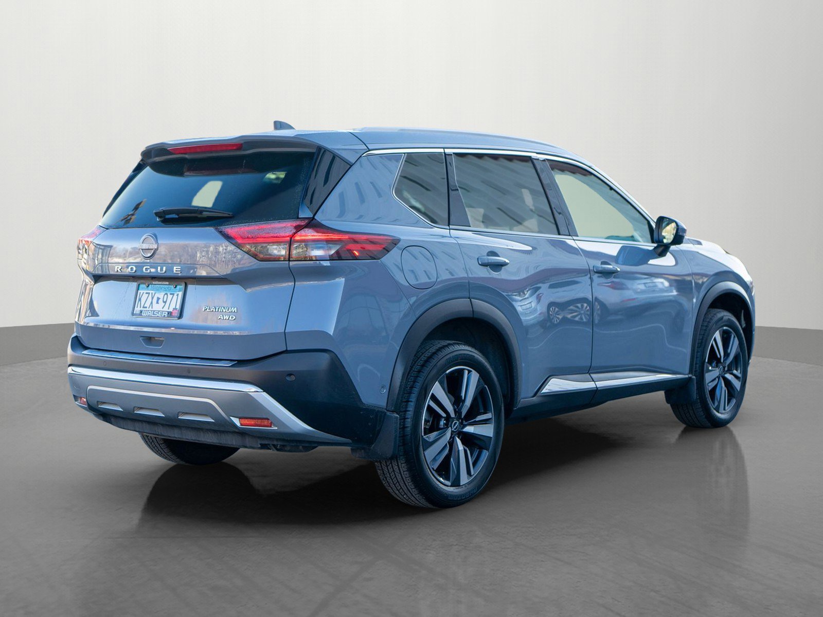 Used 2023 Nissan Rogue Platinum AWD/4WD image 7