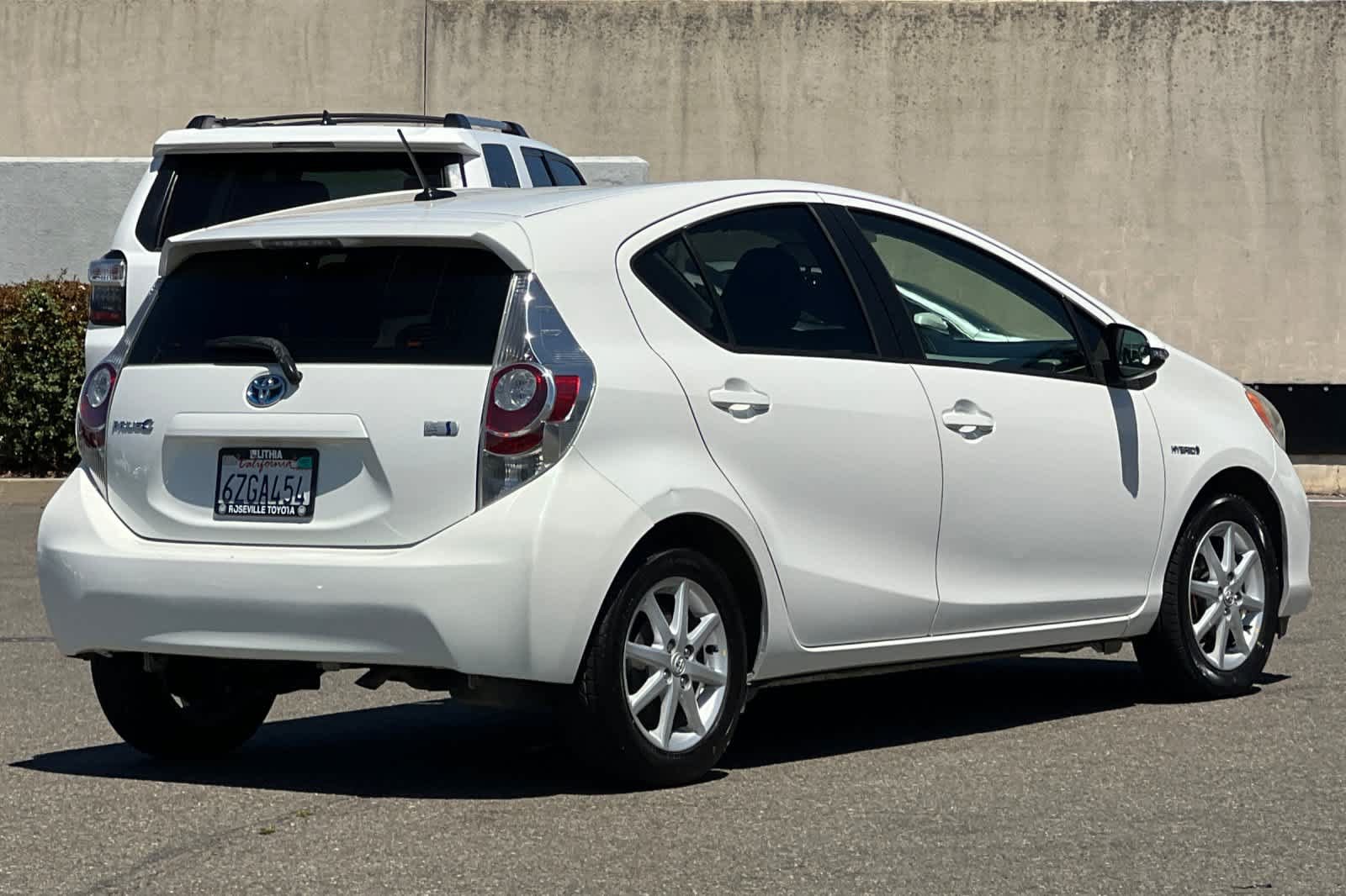 Used 2012 Toyota Prius C Three FWD image 2