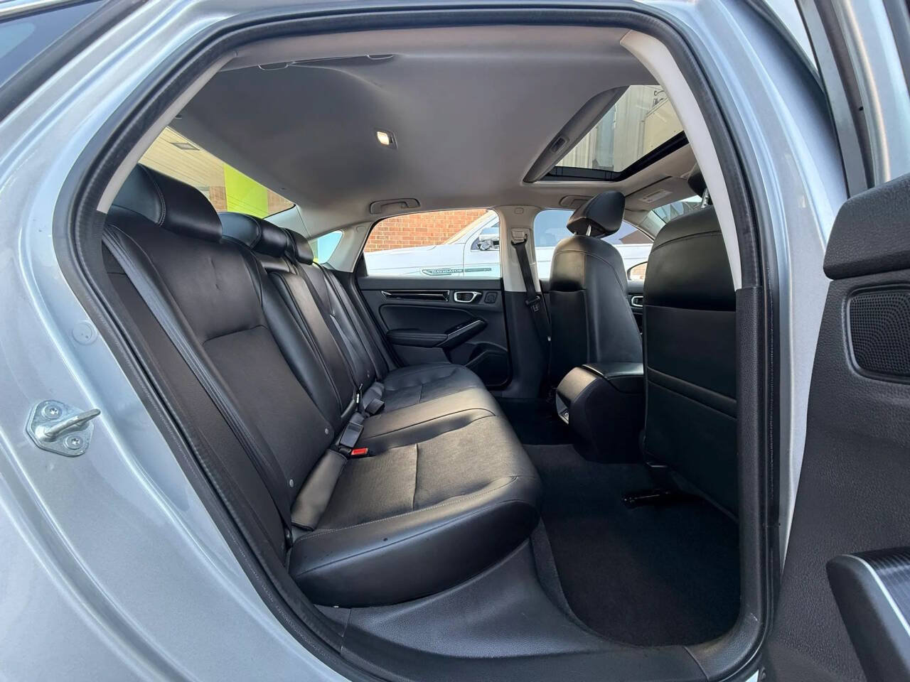 Used 2022 Honda Civic Touring image 16