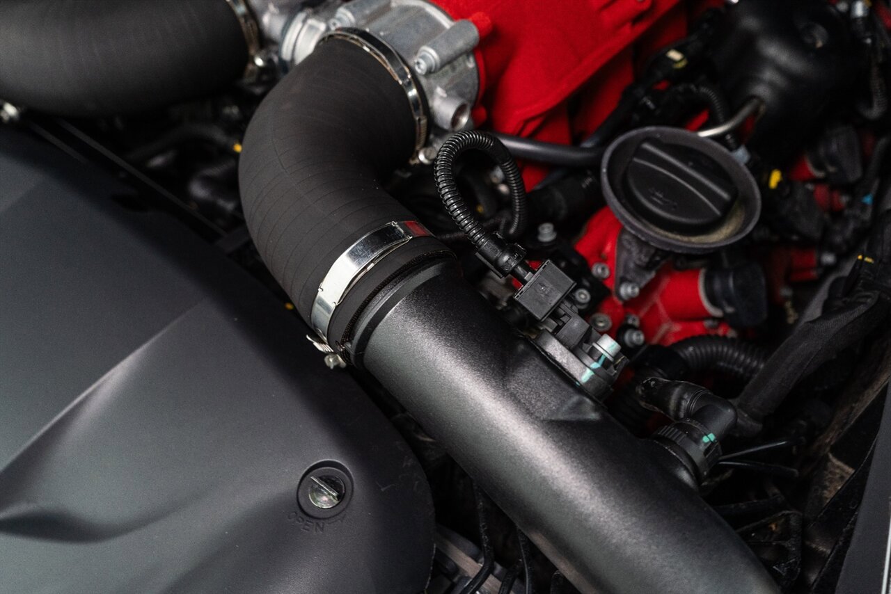 Used 2017 Ferrari California T RWD image 84