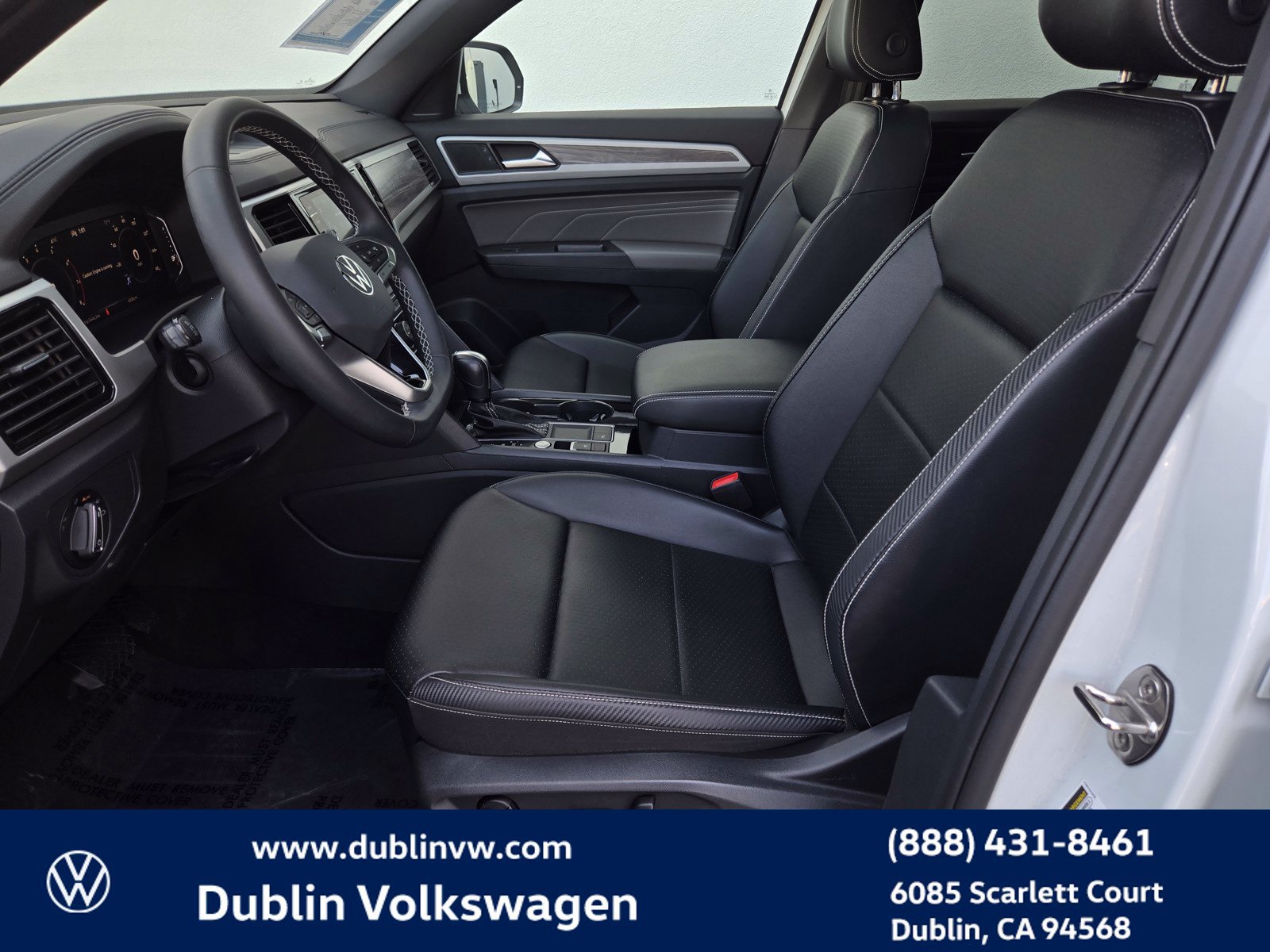 Certified 2022 Volkswagen Atlas Cross Sport SE FWD image 17