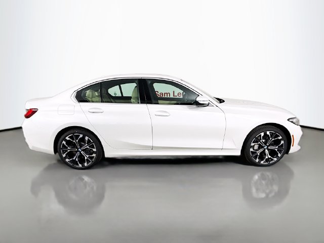 Used 2026 BMW 330i xDrive Sedan w/ Premium Package AWD/4WD image 8