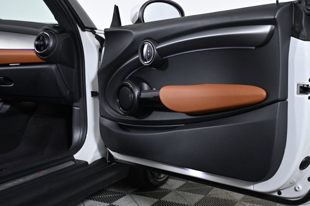 Certified 2023 MINI Cooper S image 31