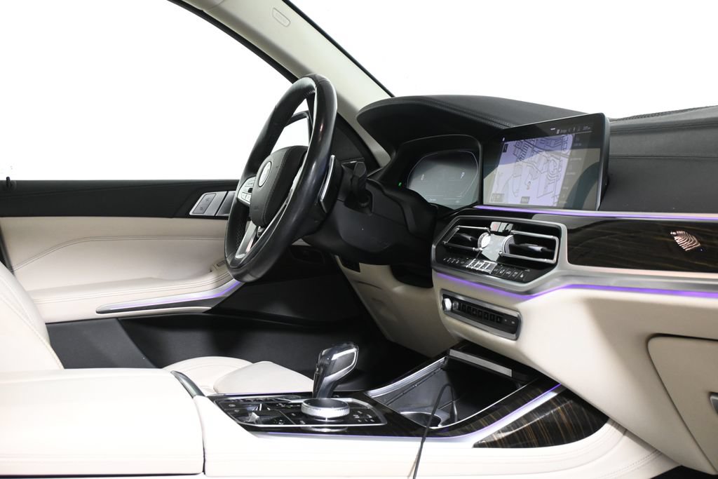 Used 2020 BMW X7 xDrive40i w/ Premium Package AWD/4WD image 37