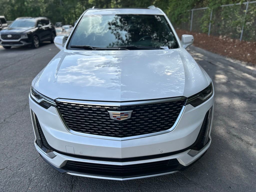 Used 2020 Cadillac XT6 Premium Luxury FWD image 2