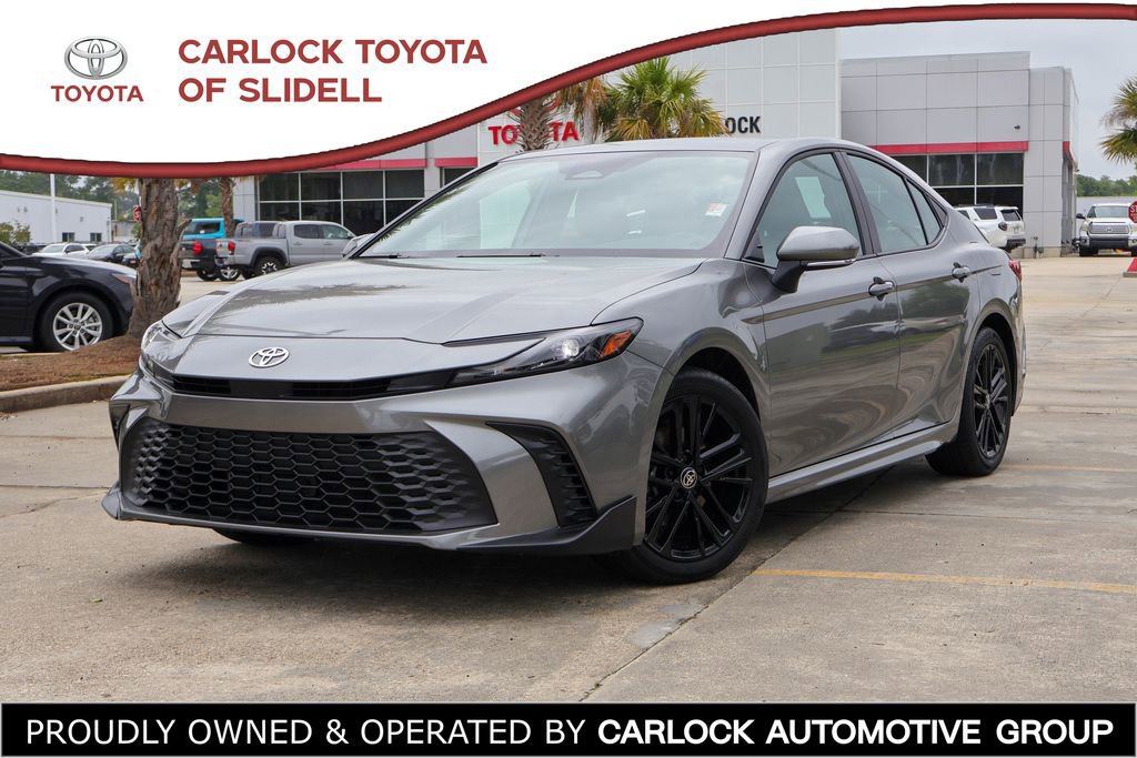 Used 2025 Toyota Camry SE
