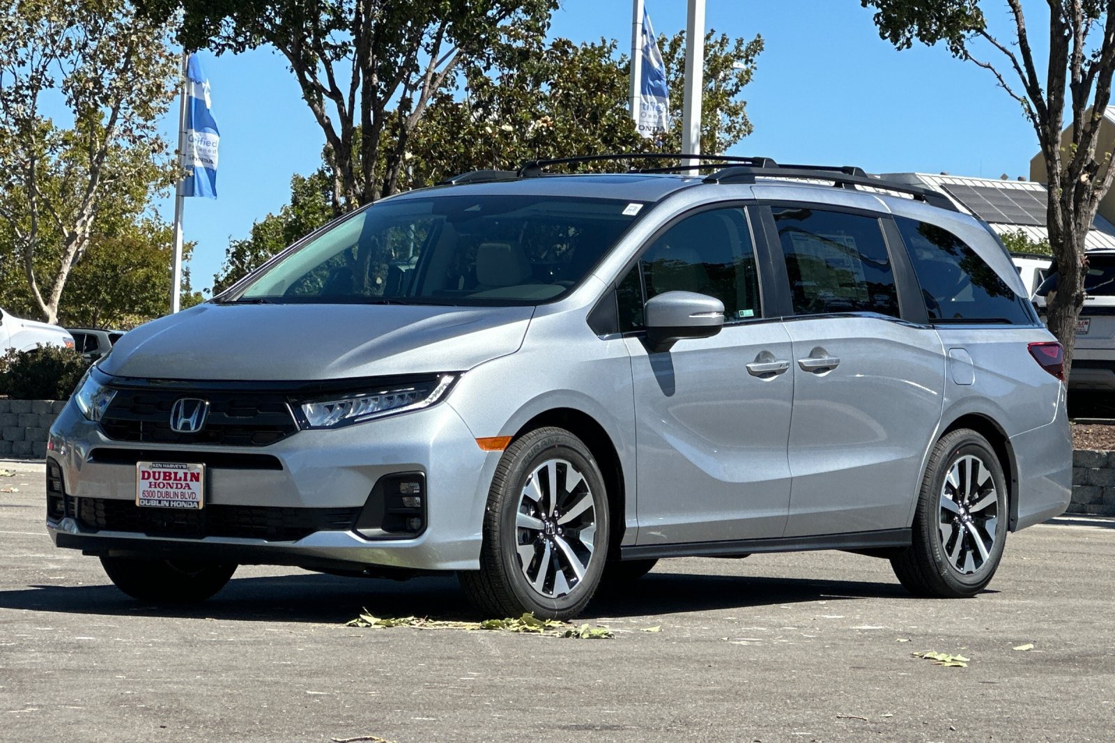 New 2026 Honda Odyssey EX-L image 8