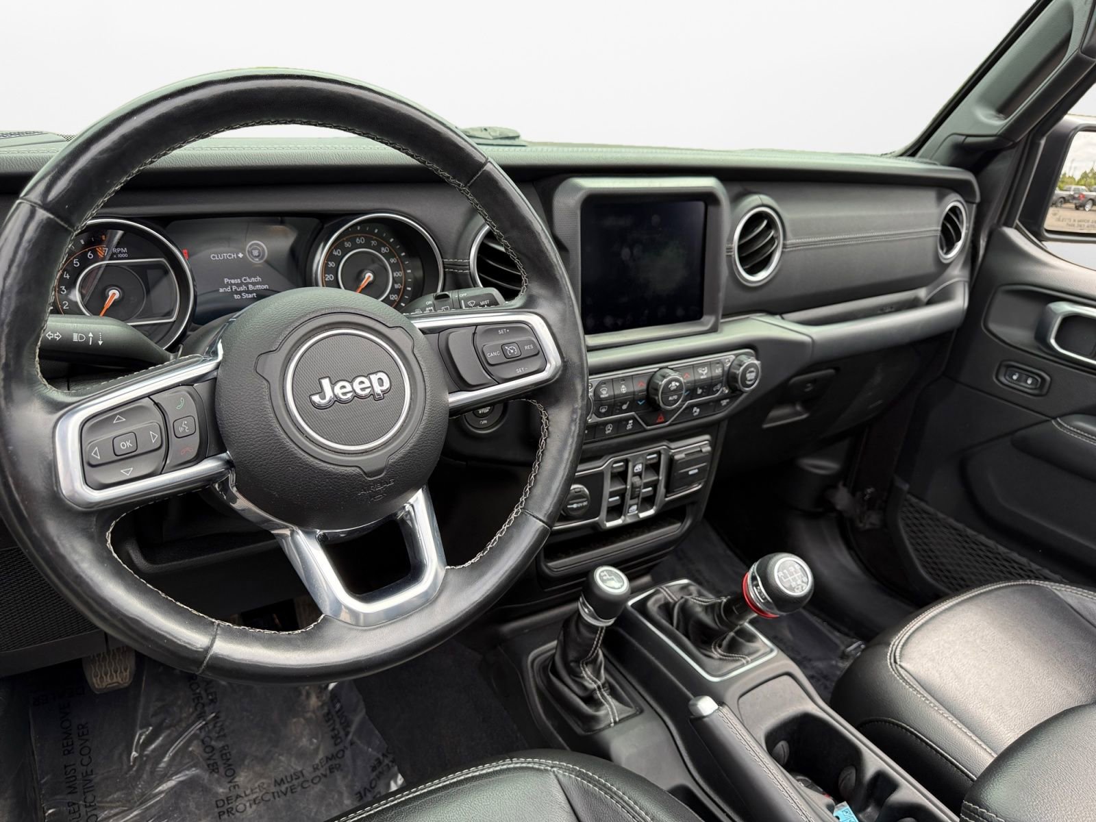 Used 2020 Jeep Wrangler Unlimited Sahara w/ Uconnect 4C Nav & Sound Group AWD/4WD image 10