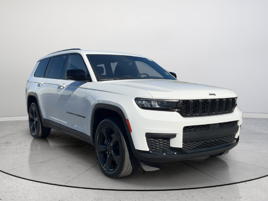 Used 2023 Jeep Grand Cherokee L Laredo