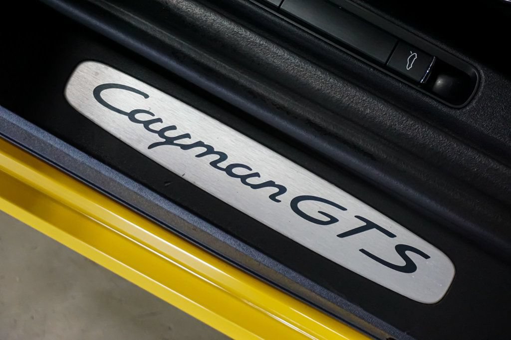 Used 2019 Porsche 718 Cayman RWD image 53