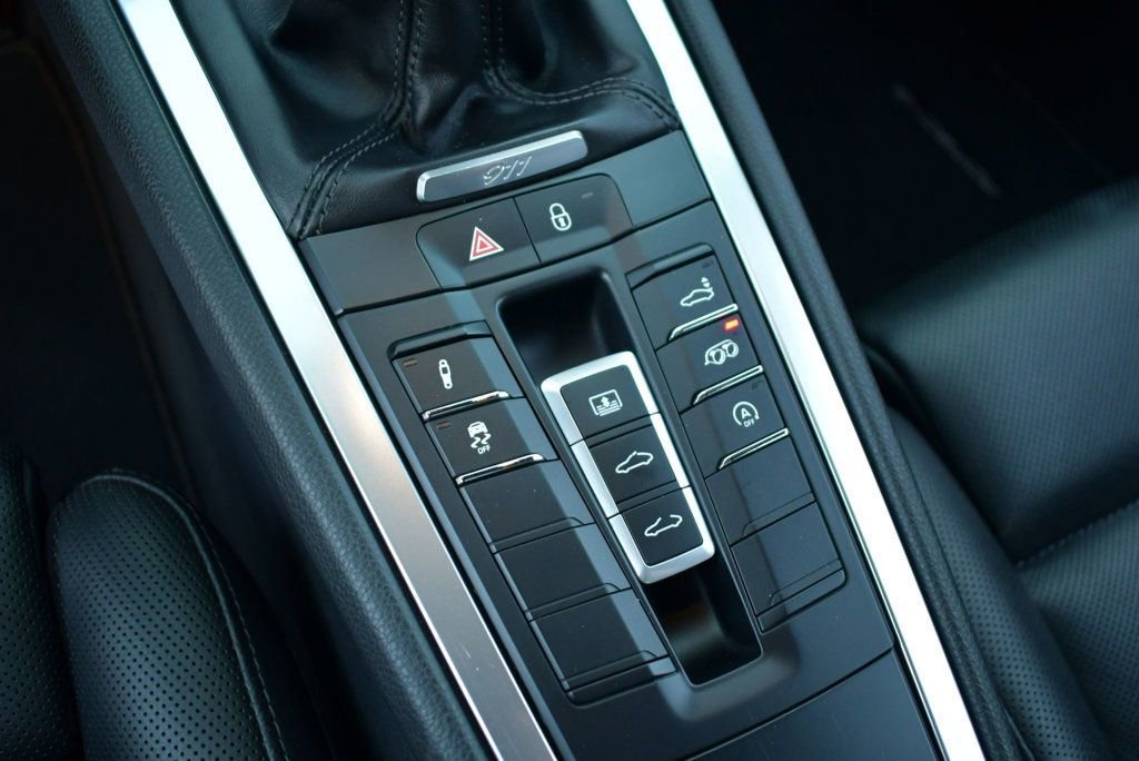 Used 2017 Porsche 911 Carrera image 55