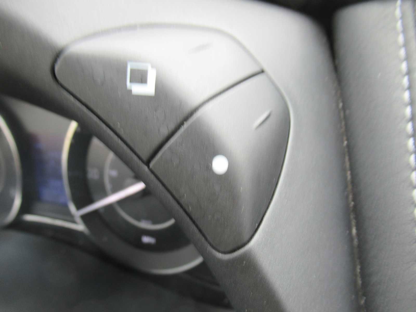 Used 2019 Nissan Armada SL w/ Premium Package image 32